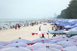 ชายหาดชะอำ